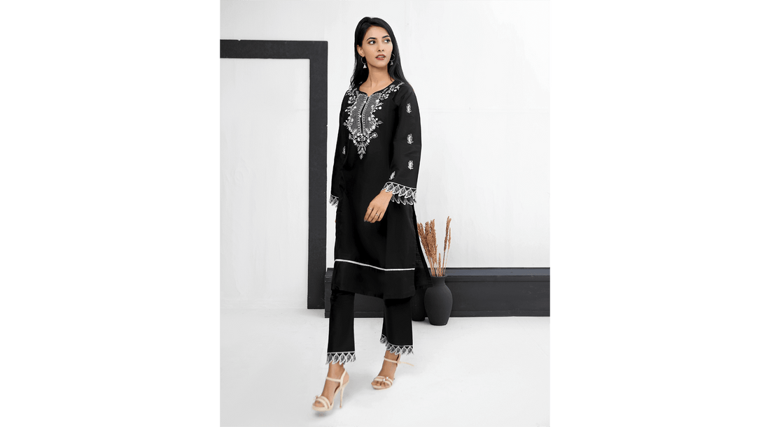 latest Pakistani dress designs
