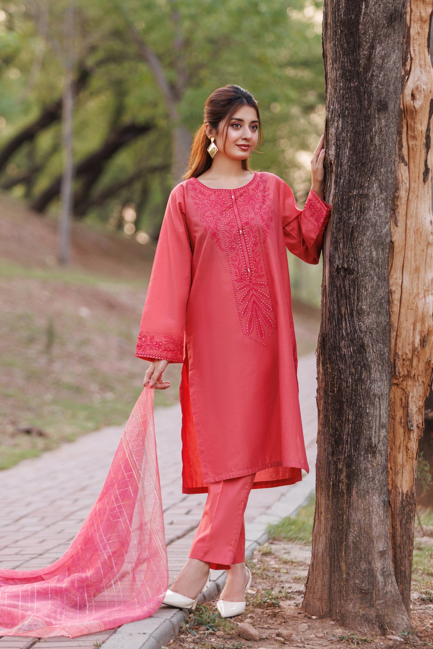 BELLEROSE - Luxury Embroidered 3-PC Lawn Dress