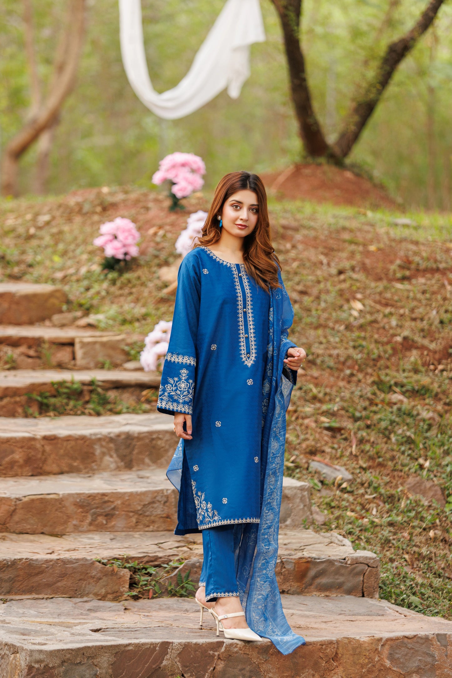 PEARLS- Luxury Embroidered 3-PC Lawn Dress