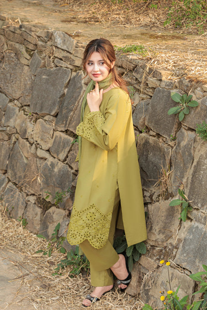 ORYA Embroidered 3-PC Lawn Dress