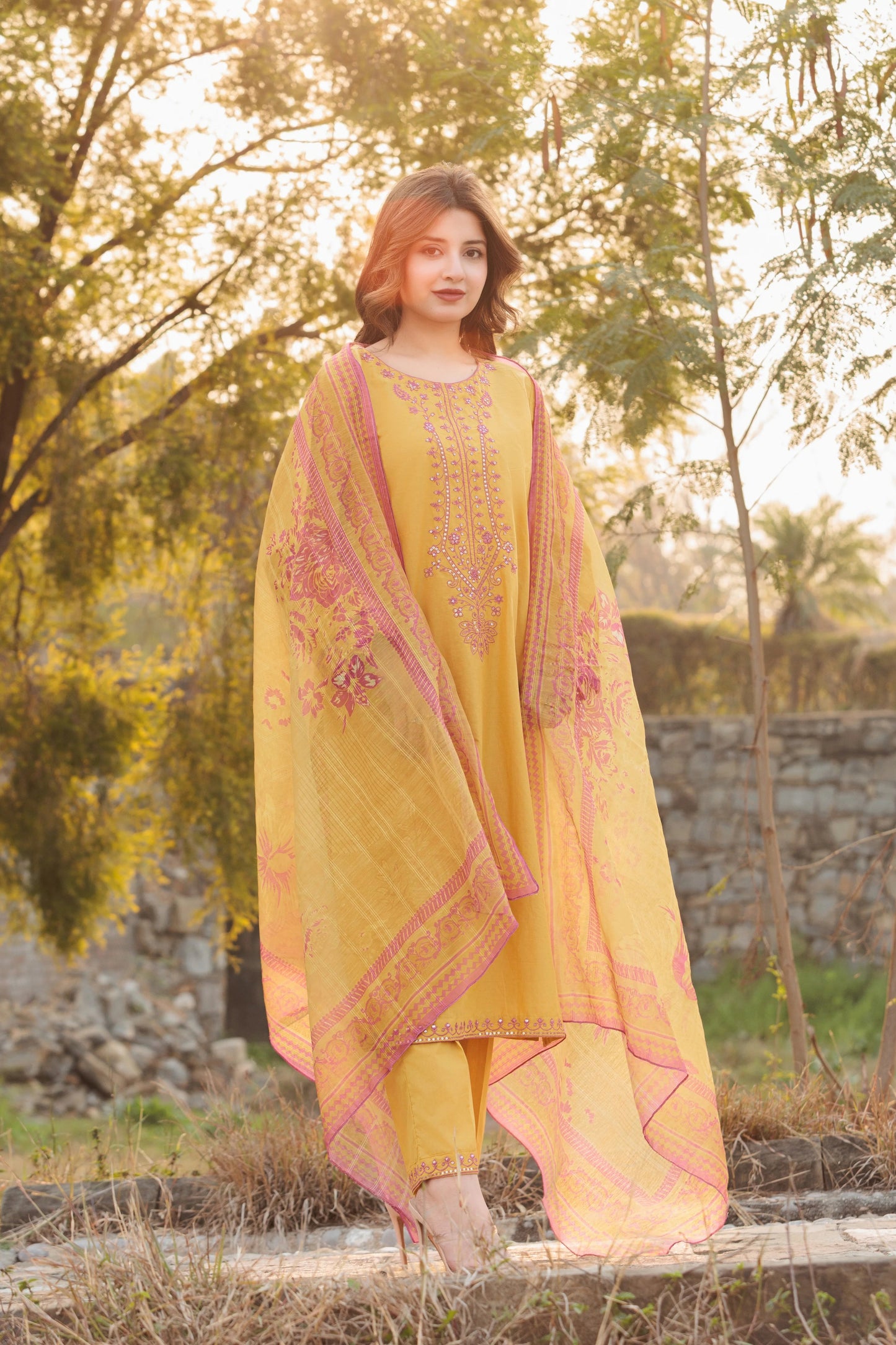 WANYA Embroidered 3-PC Lawn Dress