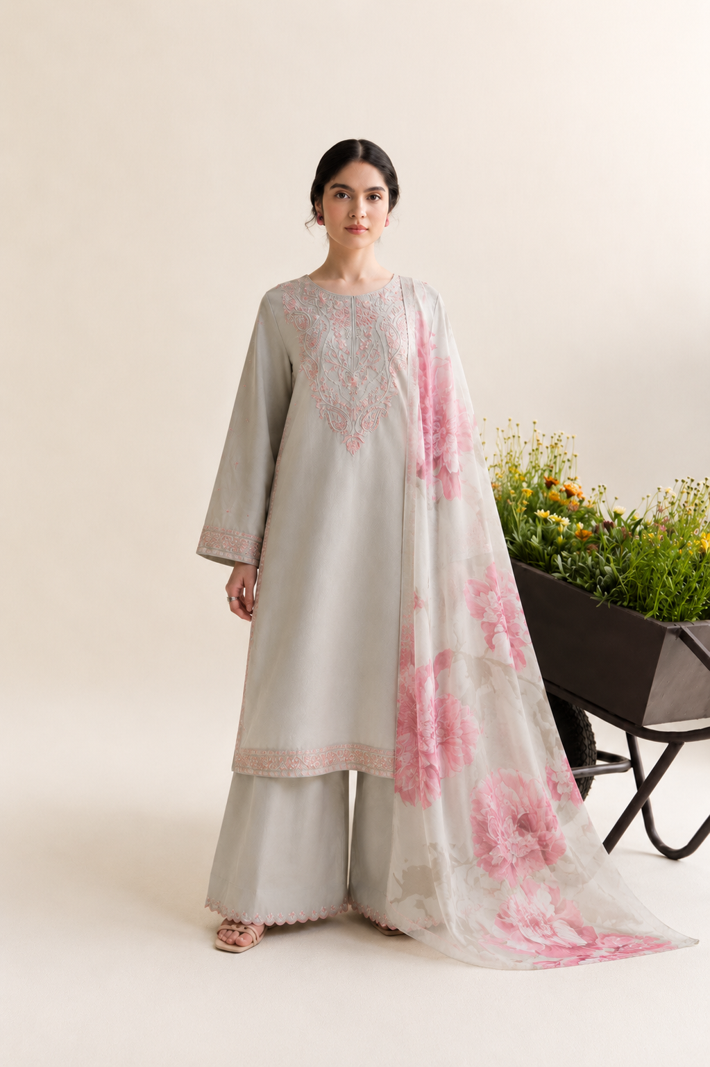 Pearl Ivory Embroidered 3-PC Lawn Dress