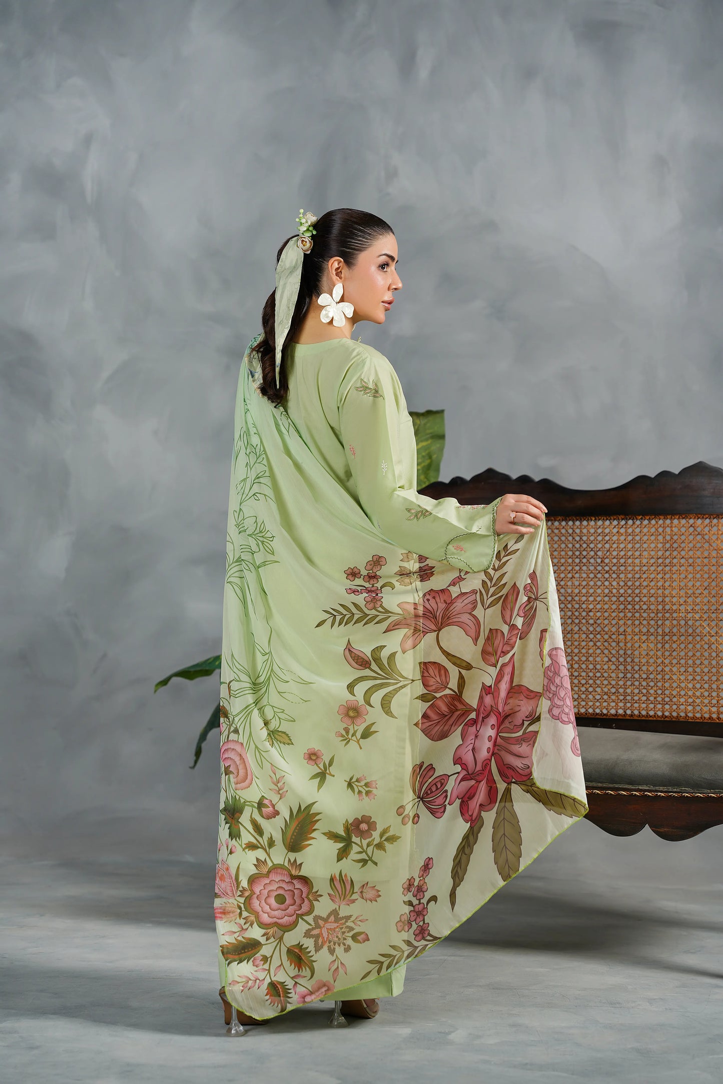 SPRING Embroidered 3-PC Lawn Dress